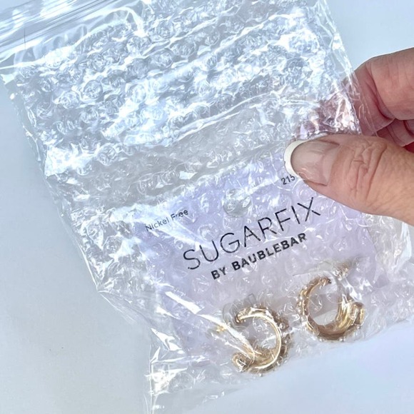 SUGARFIX by BaubleBar Pearl and Gold Double Hoop Earrings - NWT - Picture 2 of 5